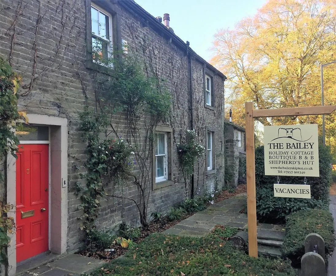 The Bailey Shepherd'S Hut And Holiday Cottage Skipton